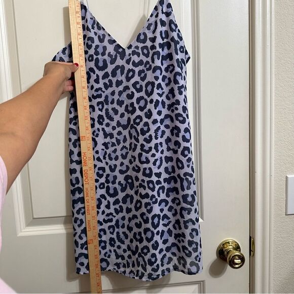 TOBI LAVENDER LEOPARD PRINT SLIP MINI DRESS SMALL - Picture 5 of 11